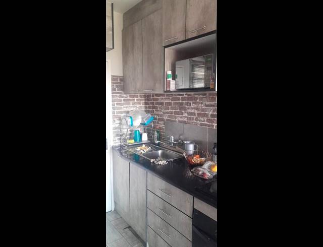 2 BEDROOM APARTMENT FOR SALE IN FLEURHOF